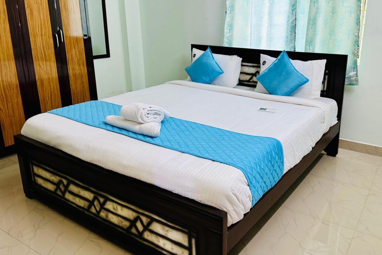 Truelife - Family Suites - Ps4 Veg Restaurant, On Way To Balaji Temple - 2Bhk Ac Apartments - Coffee Tea Milk - Super Fast Wifi, Kitchen, Smart Tv, Parking - Easy Access To Airport, Railway Station And To All Temples - Top Service With Lots Of Love Tirupati Extérieur photo